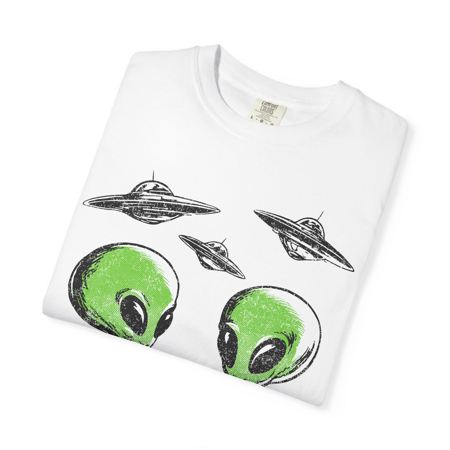 Alien Love-  Graphic Tee
