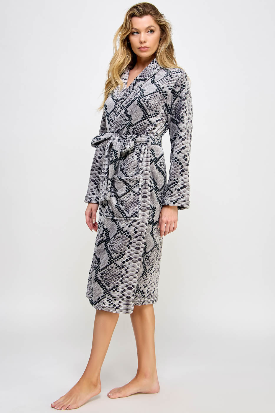 Payton Plush Robe