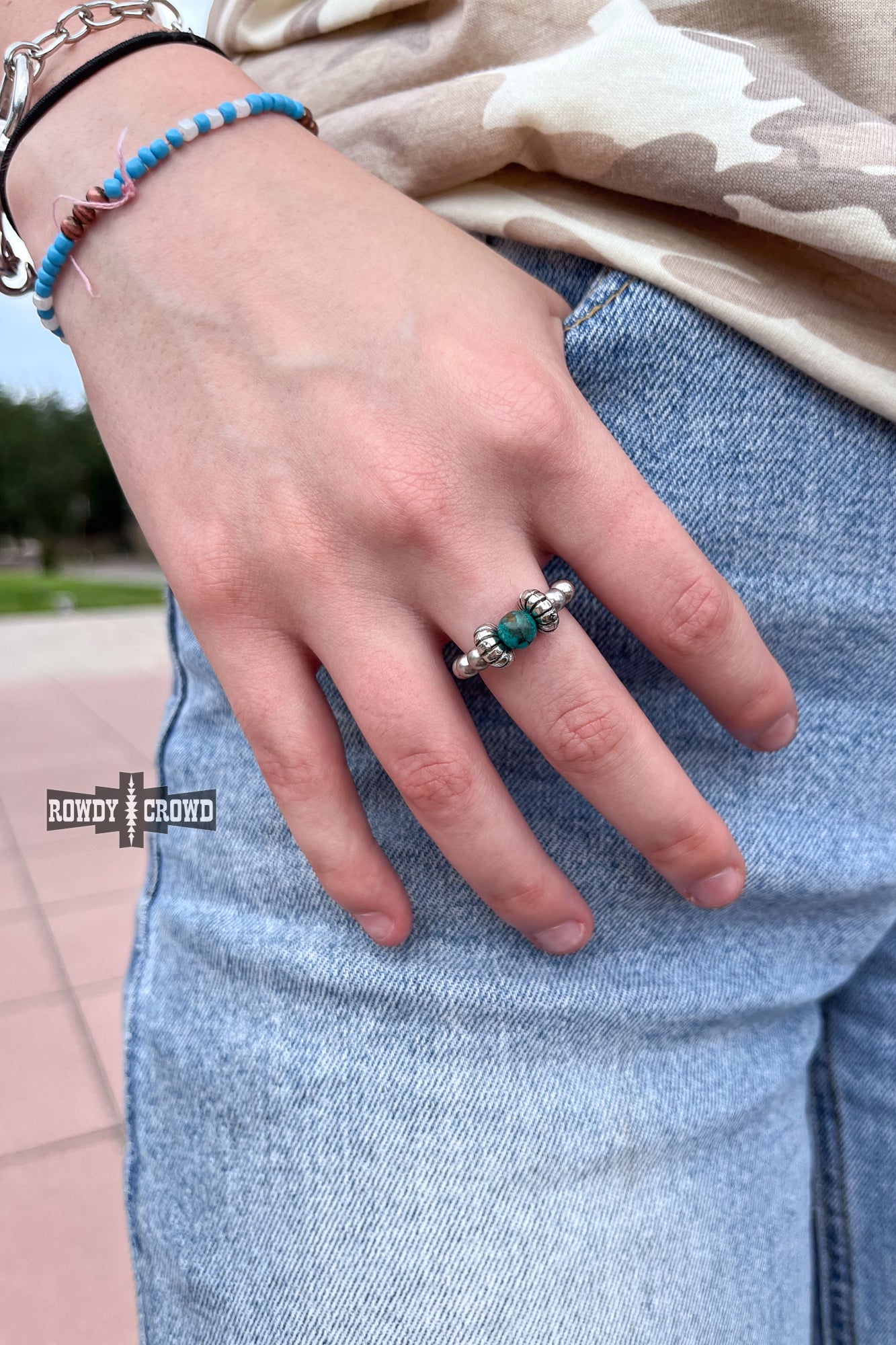 Pondasetta Stretch Ring