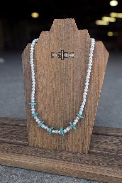 Lonesome Pearl Necklaces