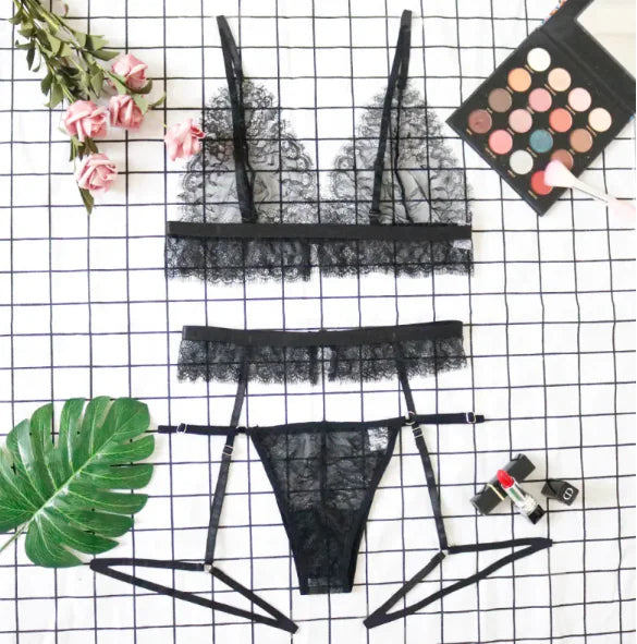 Women's Lace Three-Piece Lingerie Set
