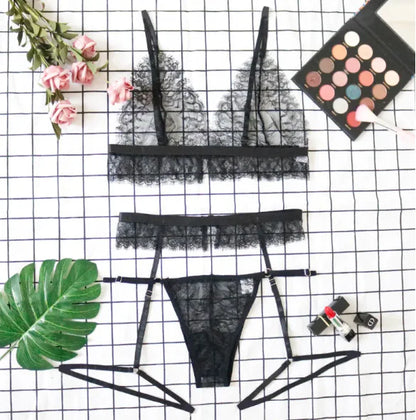 Women's Lace Three-Piece Lingerie Set